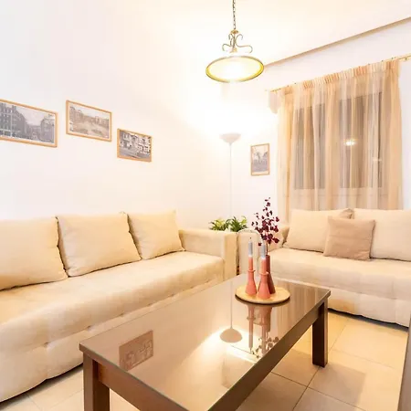 Apartment F & B Collection - 2 Bedroom Flat *